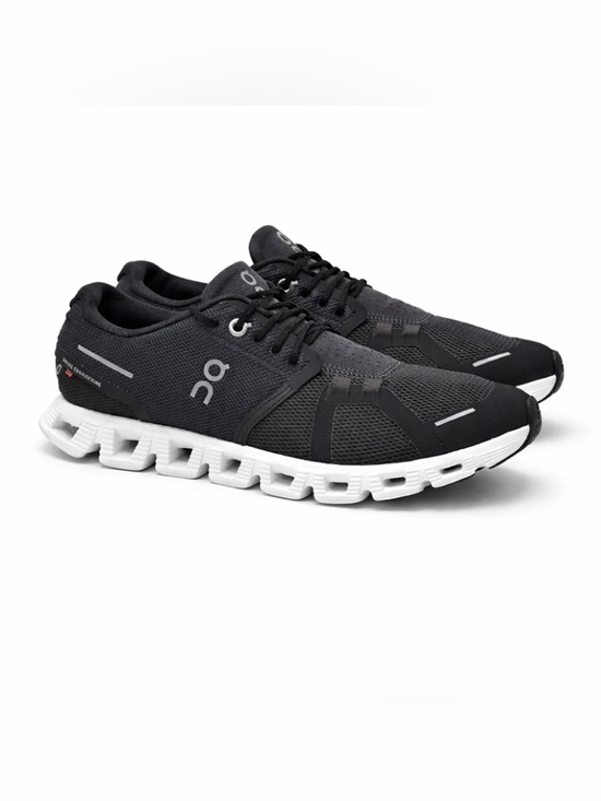 On Running Shoes - On Cloud 6 Sneakers Black White Womens 7 Running Athleisure Minimalist Comfort